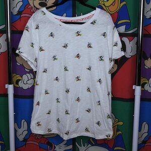 NWT Mickey Mouse Disney World Tee